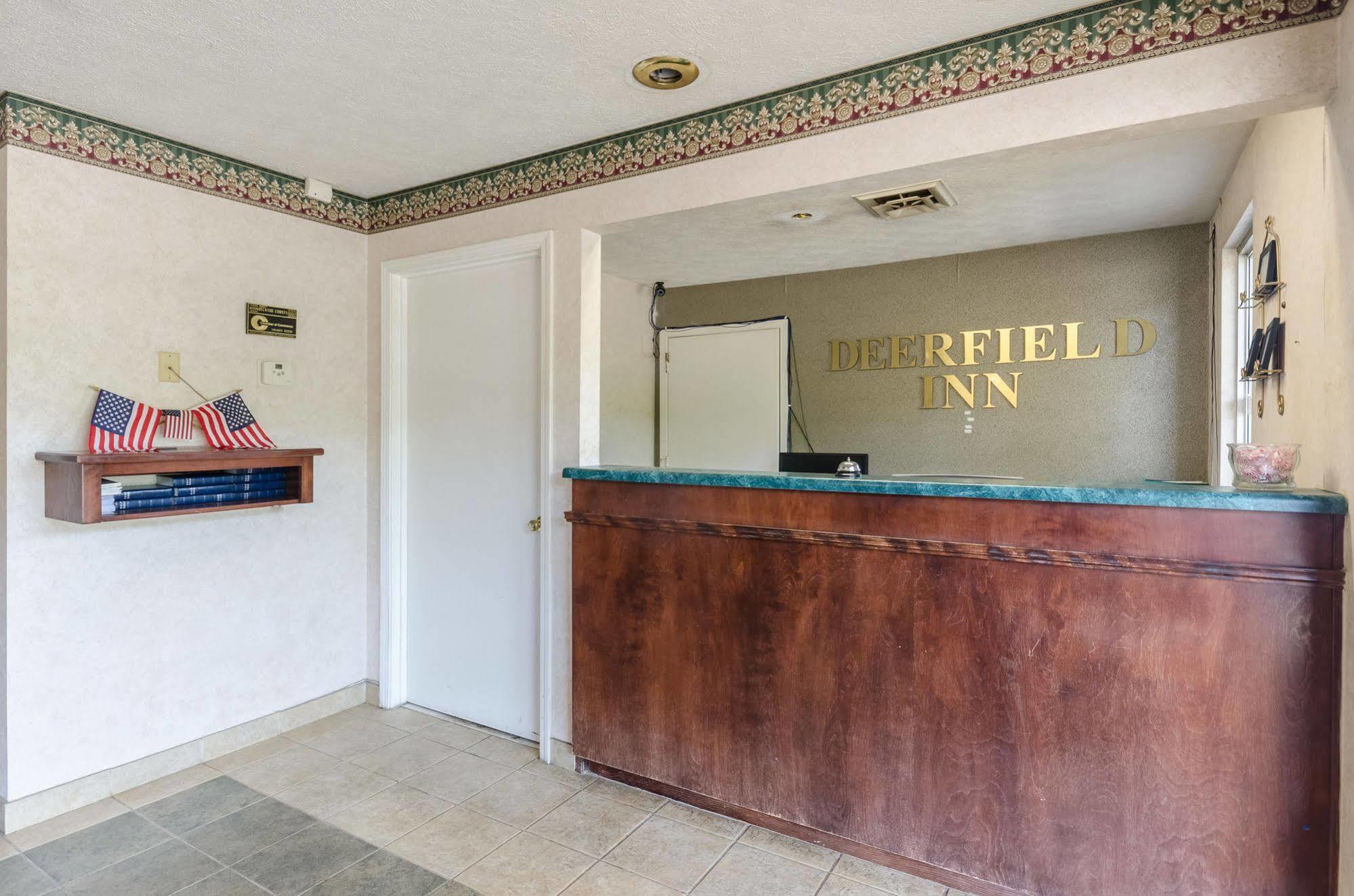 Deerfield Inn Parsons Экстерьер фото